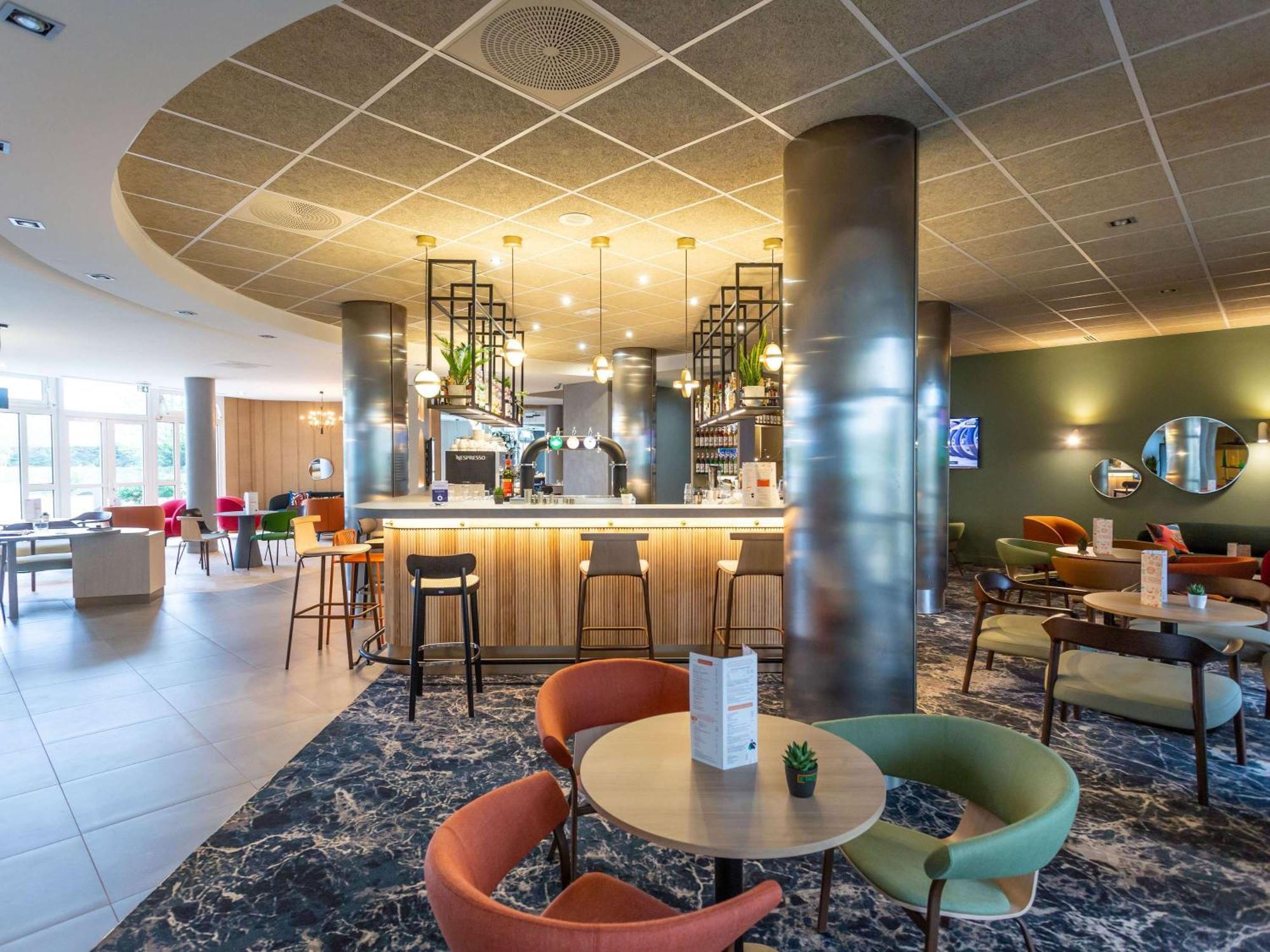 Novotel Bourges Exterior foto